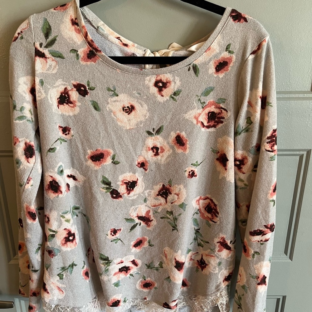 Lauren Conrad Pink Floral Sweater Size L
